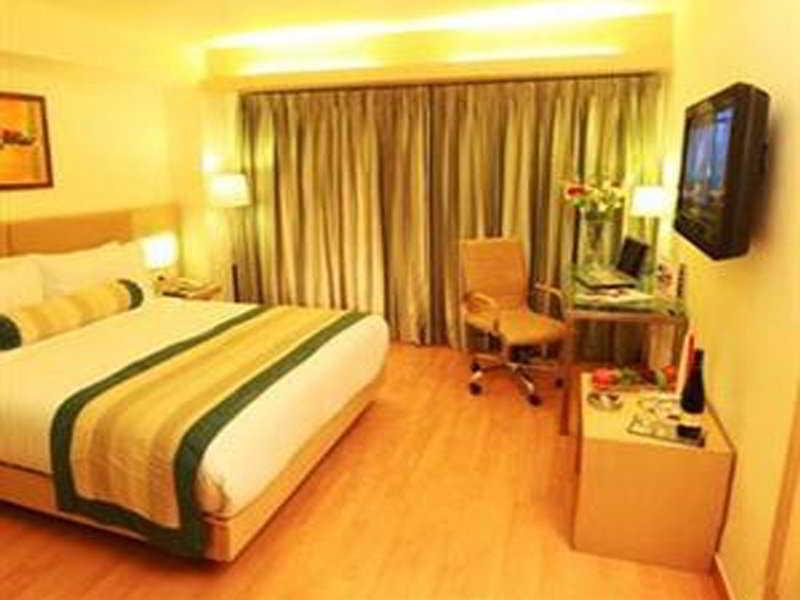 Comfort Inn Gsk อัมริตสา ภายนอก รูปภาพ